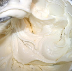 18.2.11 gulrot - cream cheese frosting 090m (Large)